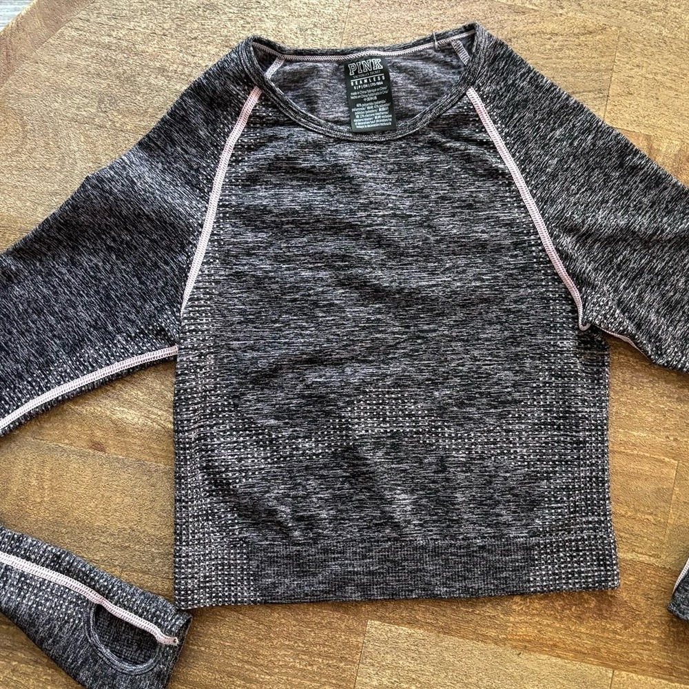 PINK Victoria's Secret Athletic Cropped Long Sleeve Top Small